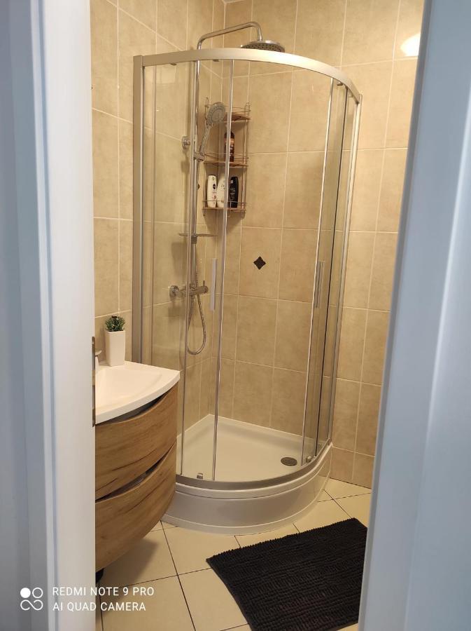 Apartman Branimir Novalja Luaran gambar
